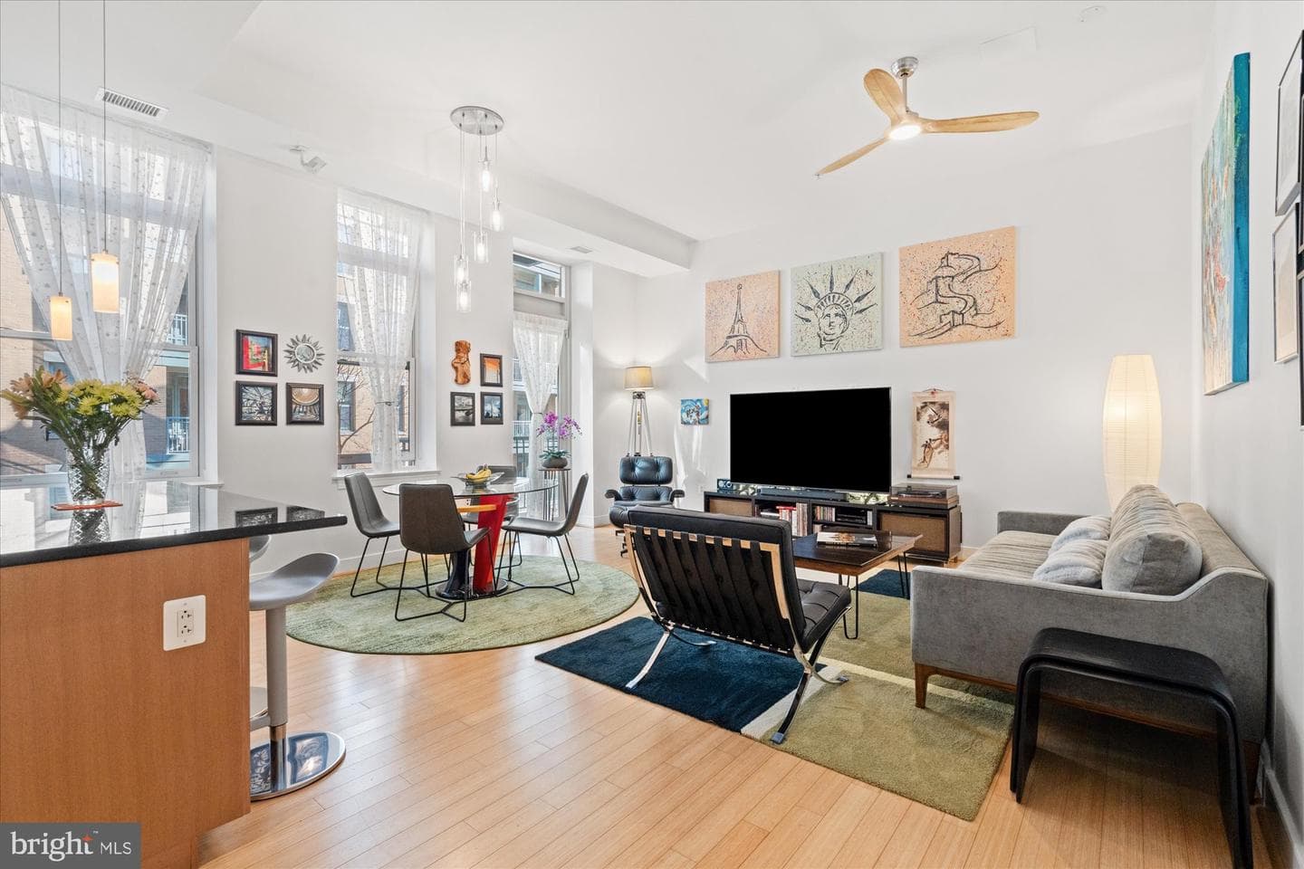 2425 L Street NW #324 photo 4