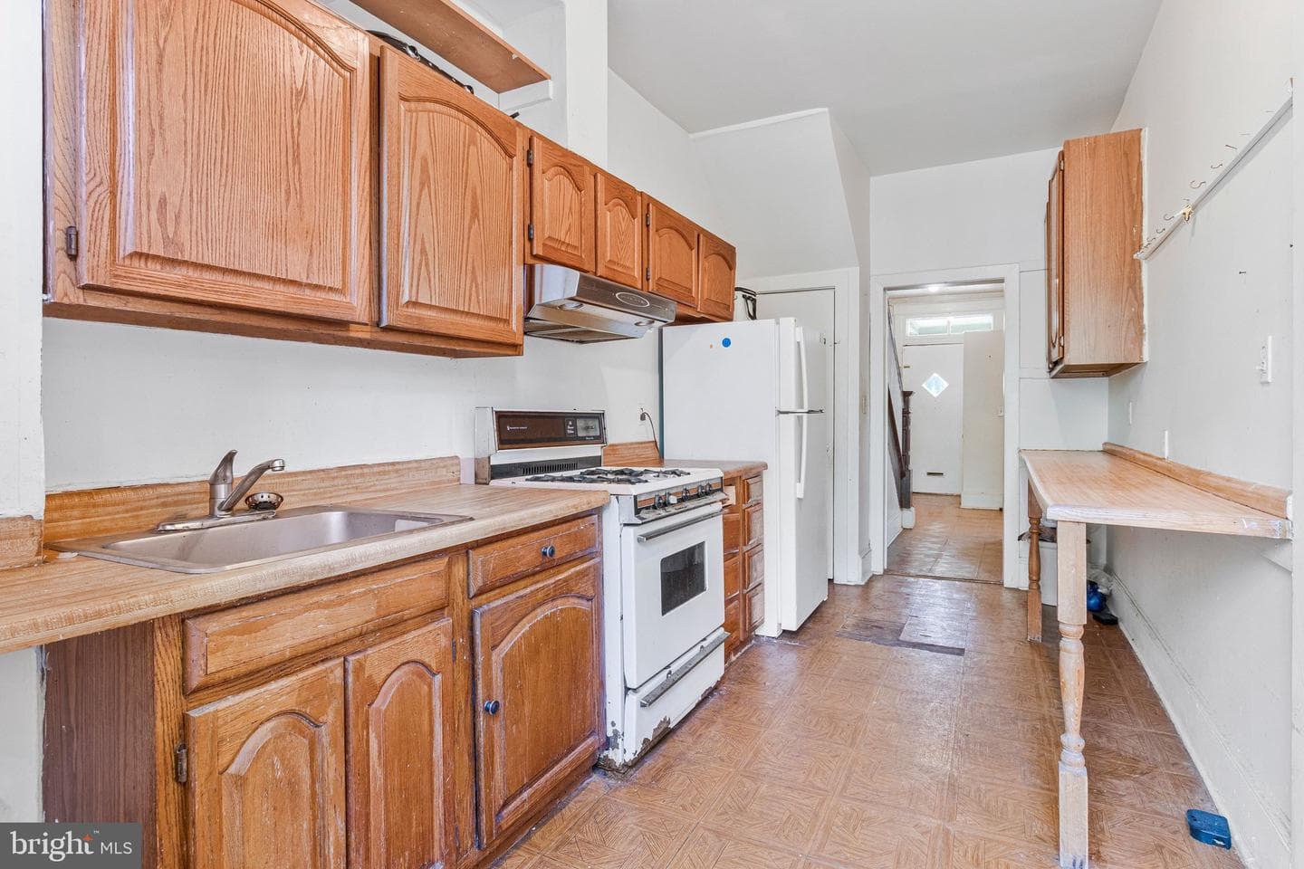 634 Irving Street NW photo 13