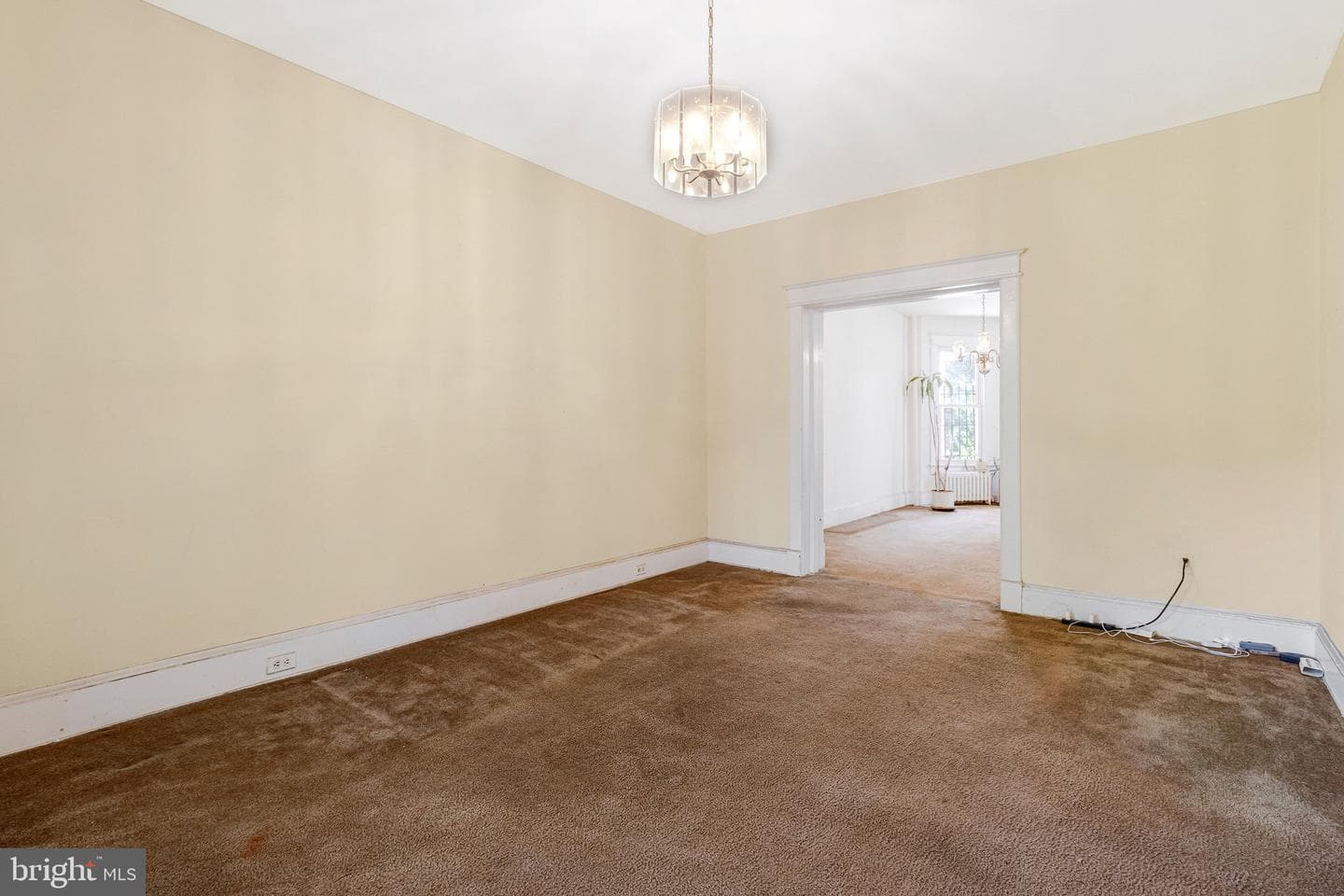 634 Irving Street NW photo 7