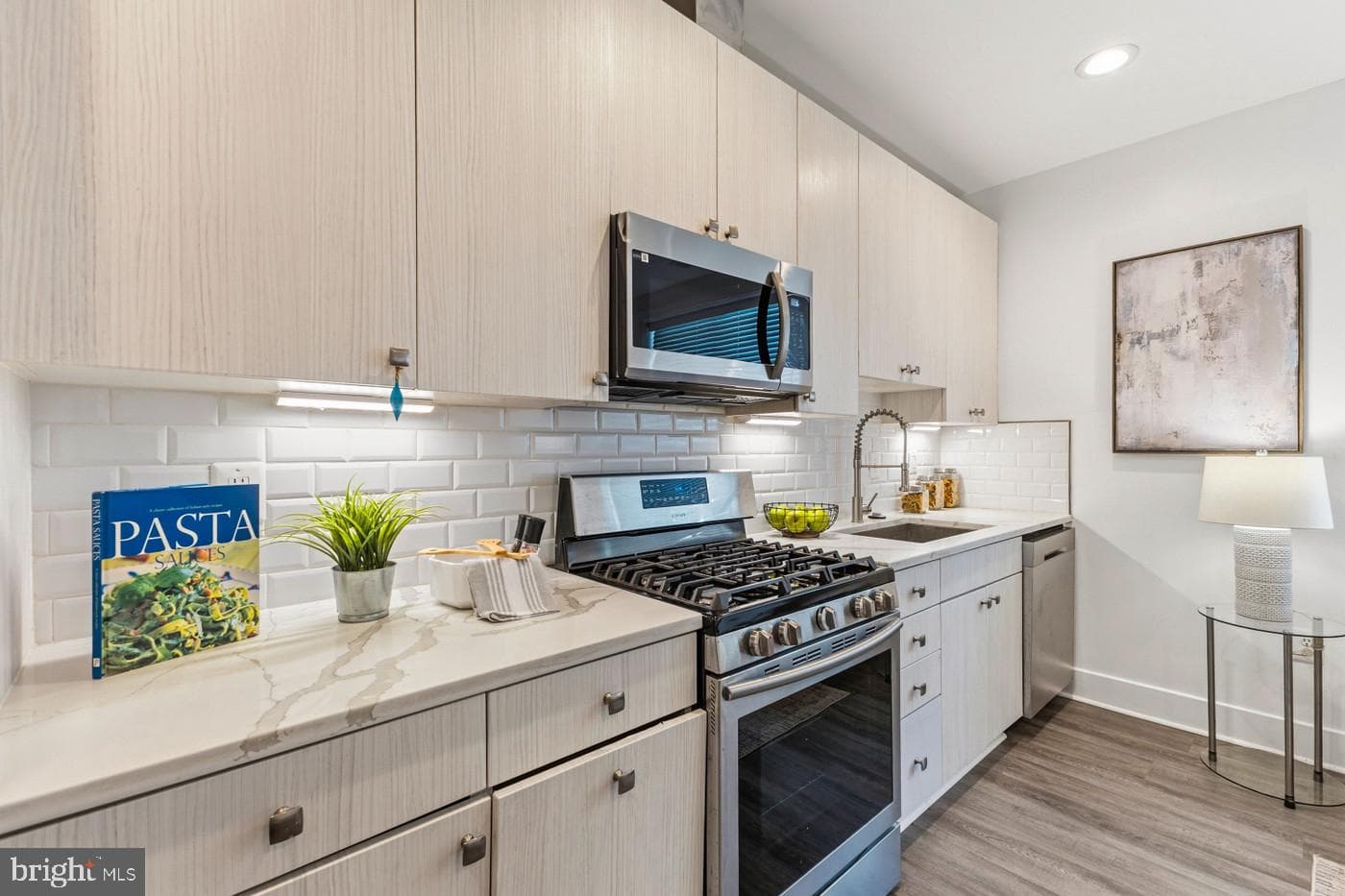 37 Missouri Avenue NW #2 photo 3