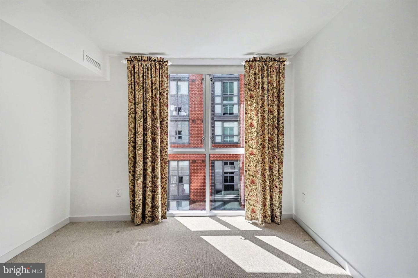 1025 1st Street SE #906 photo 19