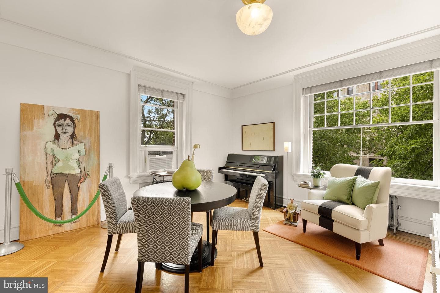 2039 New Hampshire Avenue NW #301 photo 11