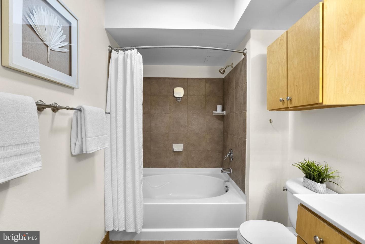 631 D Street NW #1129 photo 16