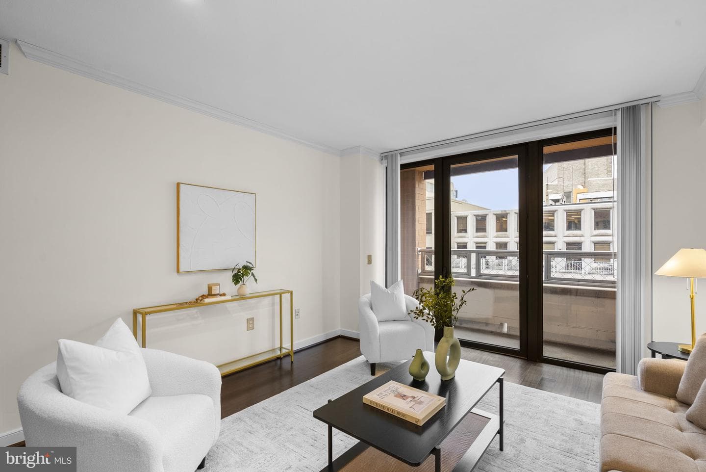 631 D Street NW #1129 photo 3