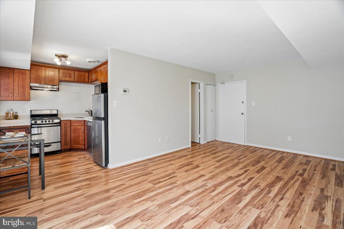2710 Macomb Street NW #111 photo 9