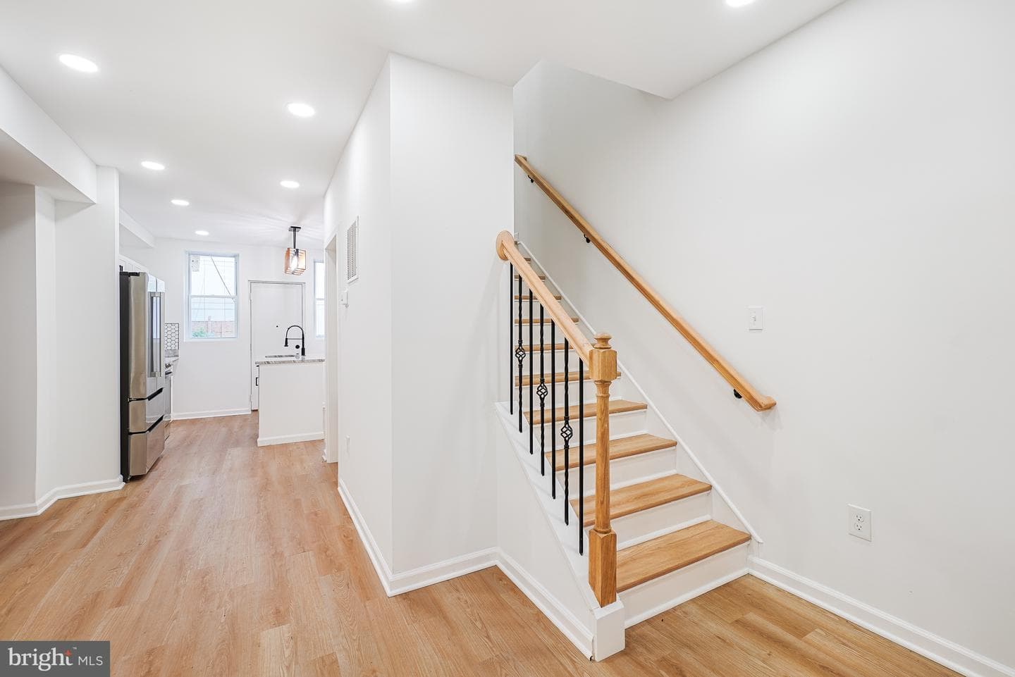 1721 L Street NE photo 15