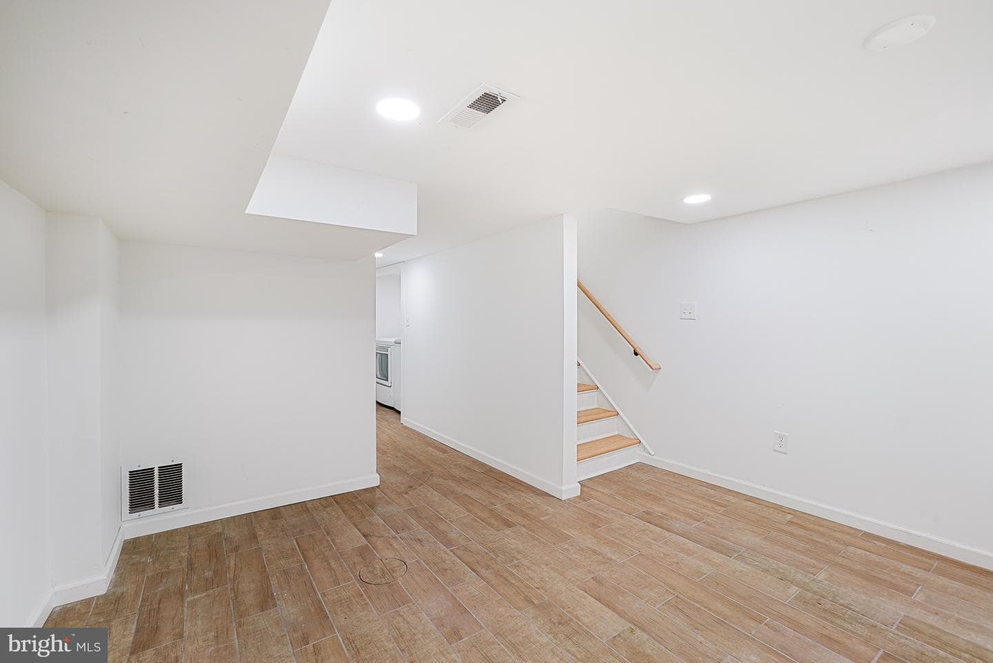 1721 L Street NE photo 23