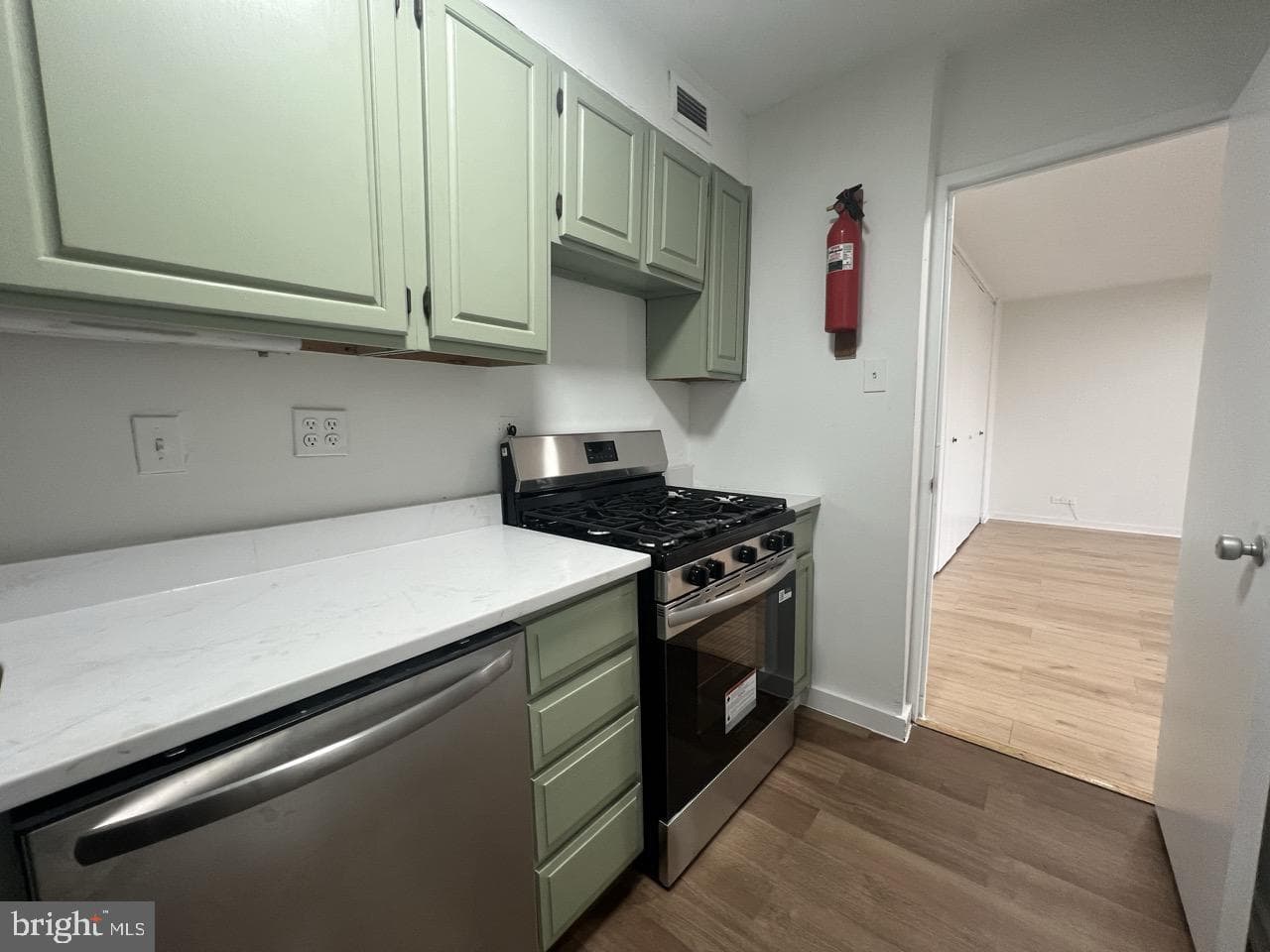 490 M Street SW #w505 photo 6