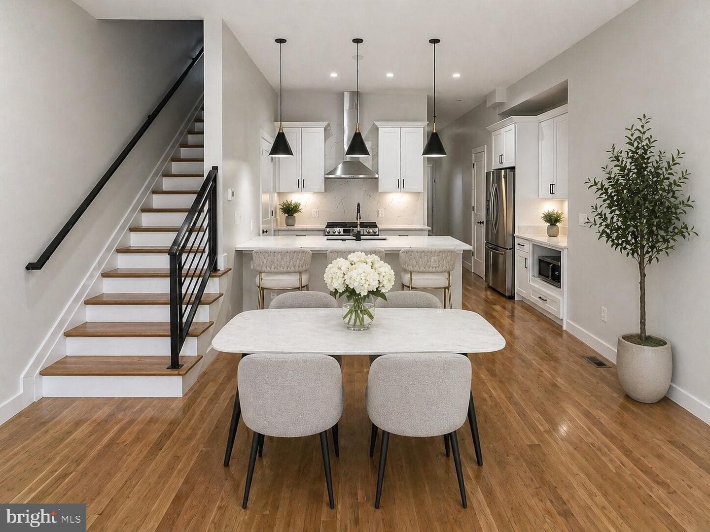 1420 Staples Street NE #1, Washington