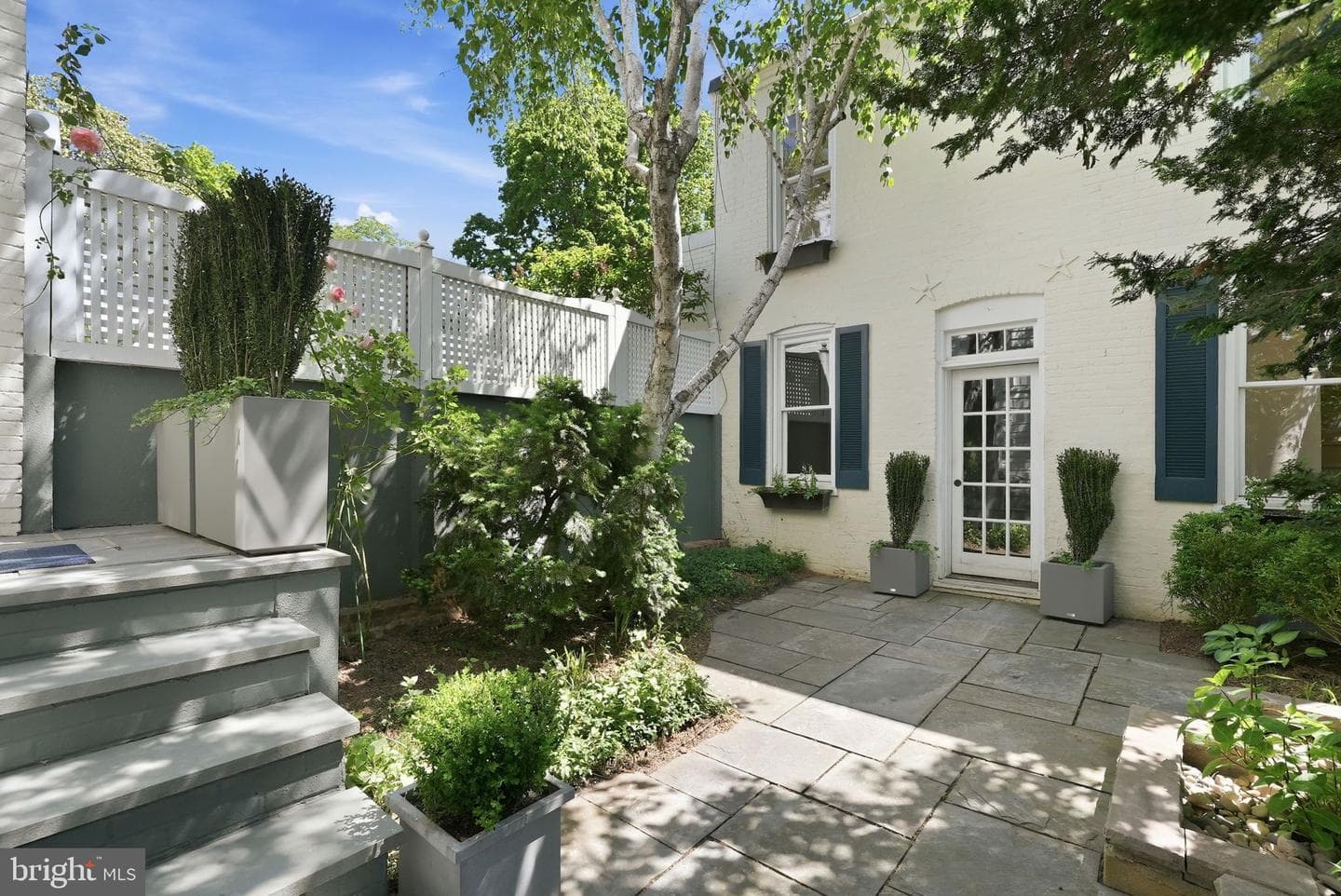 1633 35th Street NW photo 26