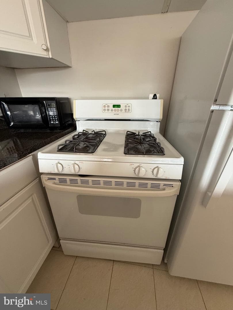 922 24th Street NW #412 photo 12