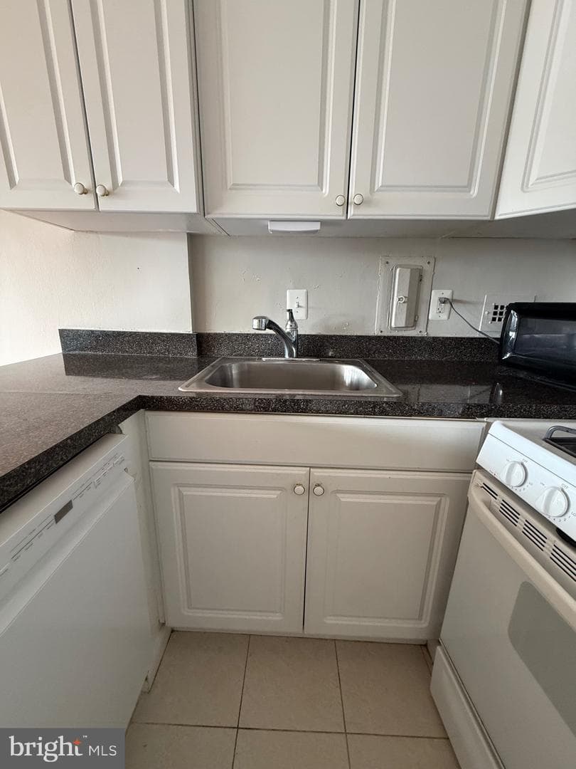 922 24th Street NW #412 photo 14
