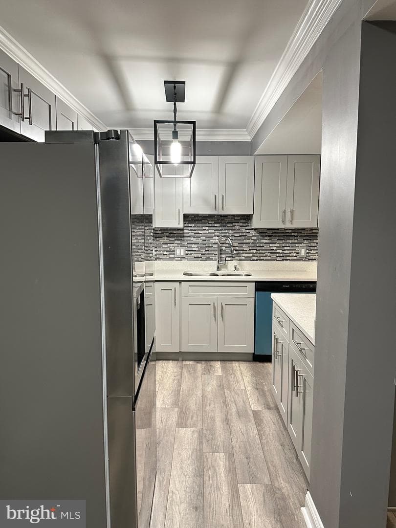 1828 Capitol Avenue NE #a photo 3