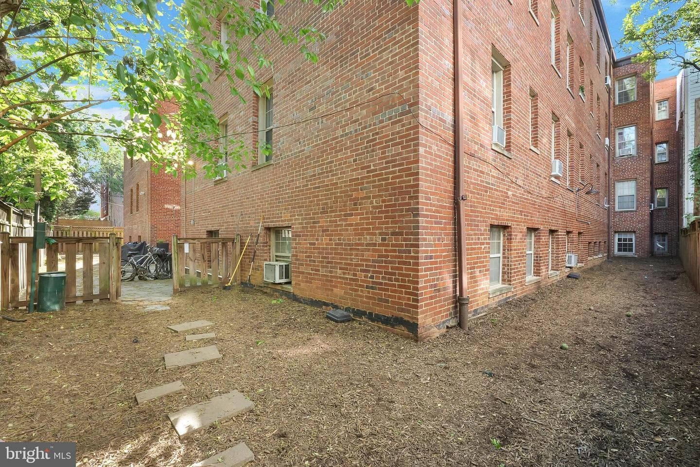 1441 Euclid Street NW #206 photo 18