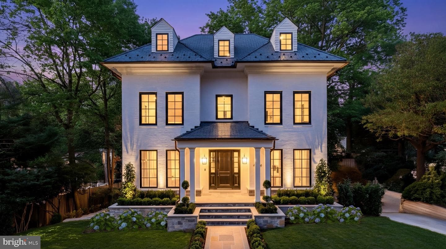 4939 Quebec Street NW photo 49