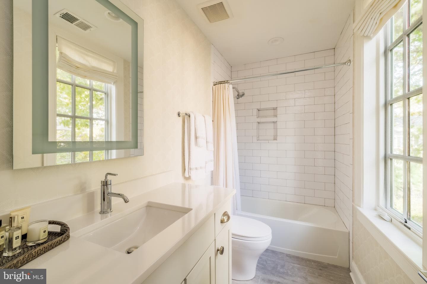 3300 Newark Street NW photo 32