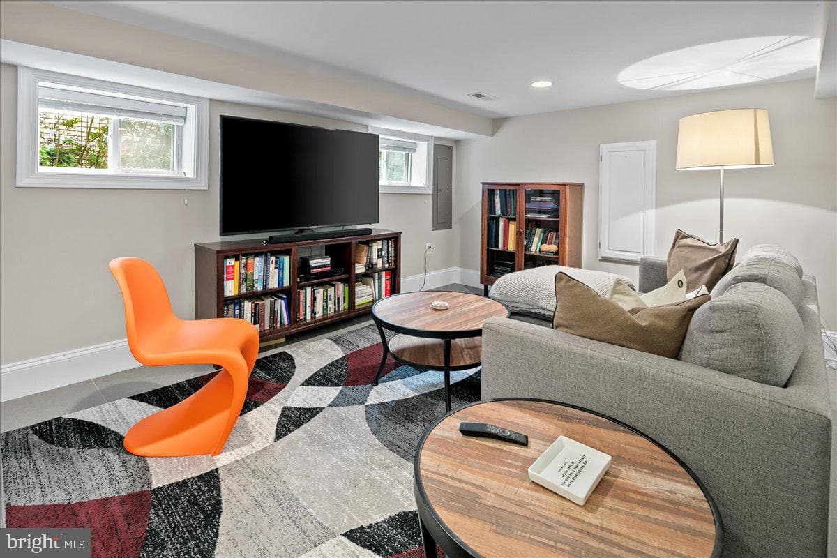 5814 5th Street NW photo 36