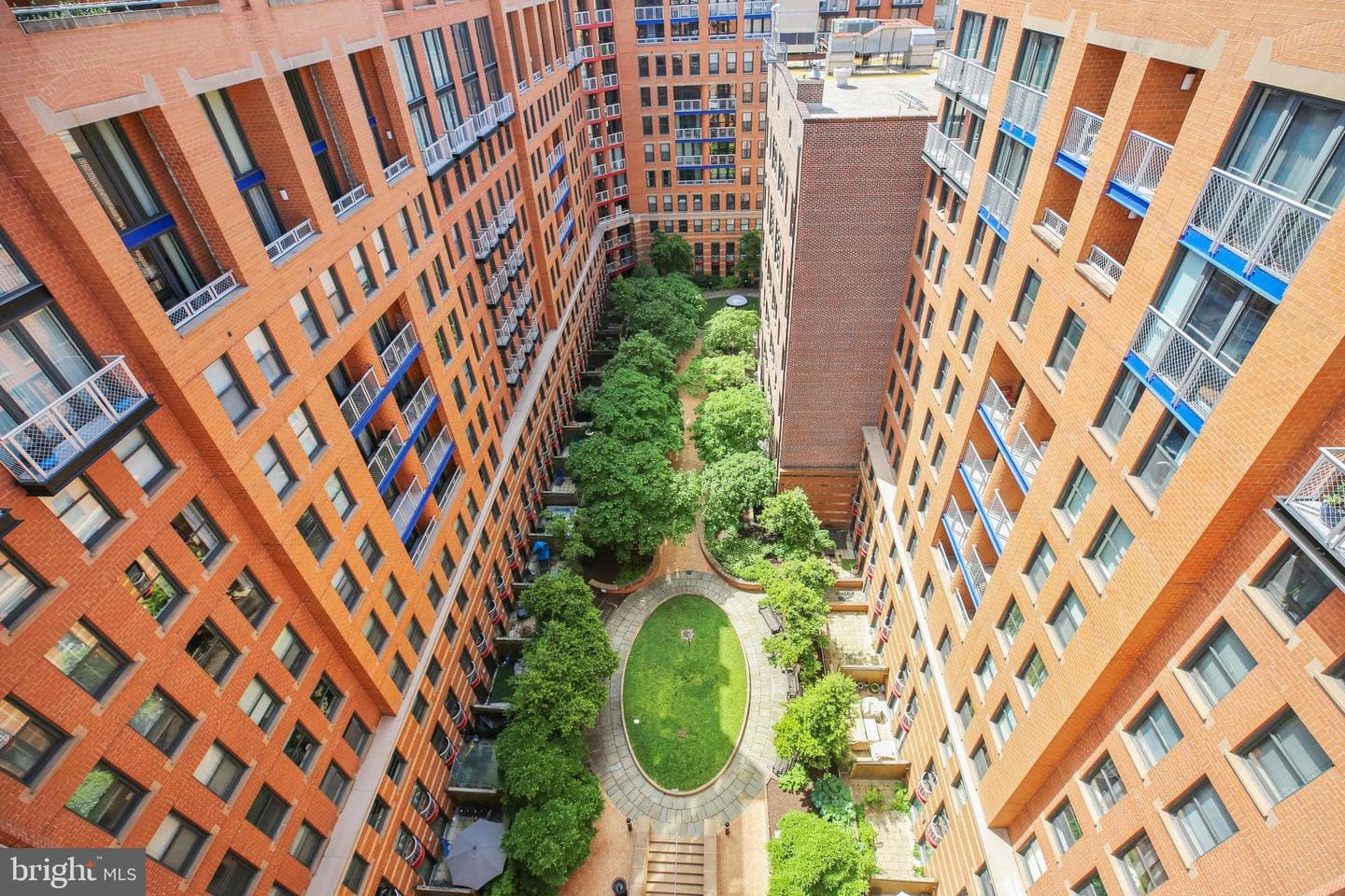 631 D Street NW #233 photo 34