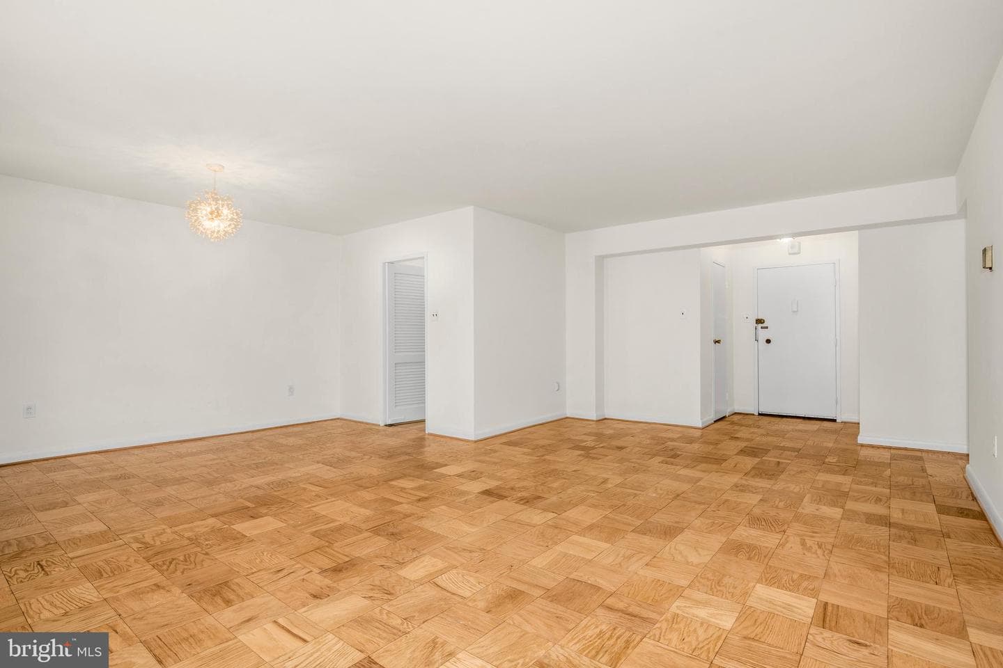 4201 Cathedral Avenue NW #220e photo 11