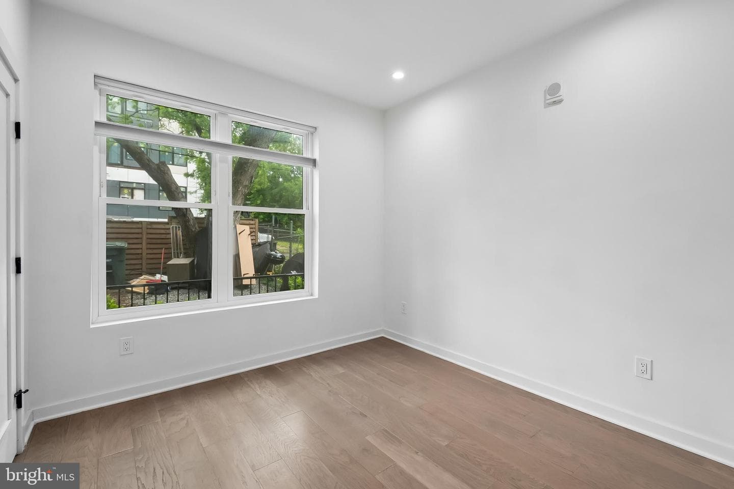1019 17th Place NE #103 photo 9