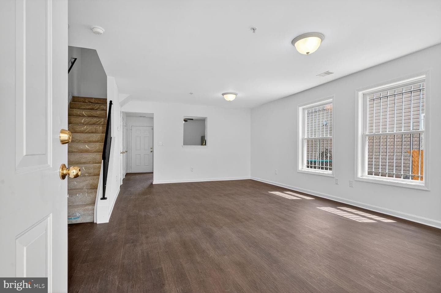 227 54th Street NE photo 9