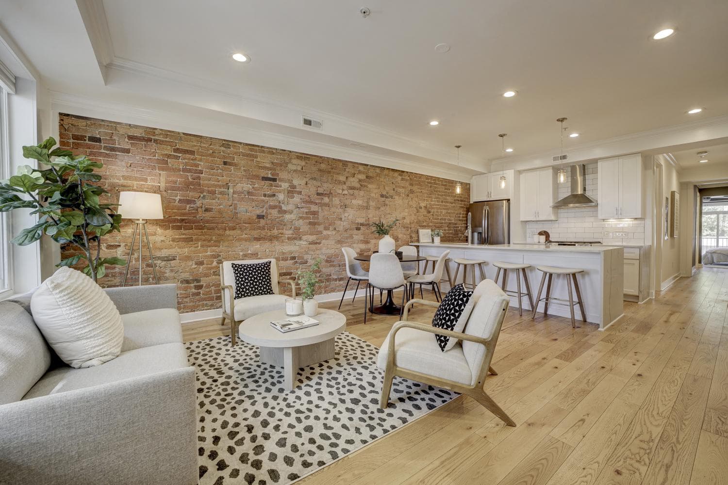 1308 L Street SE #2, Washington