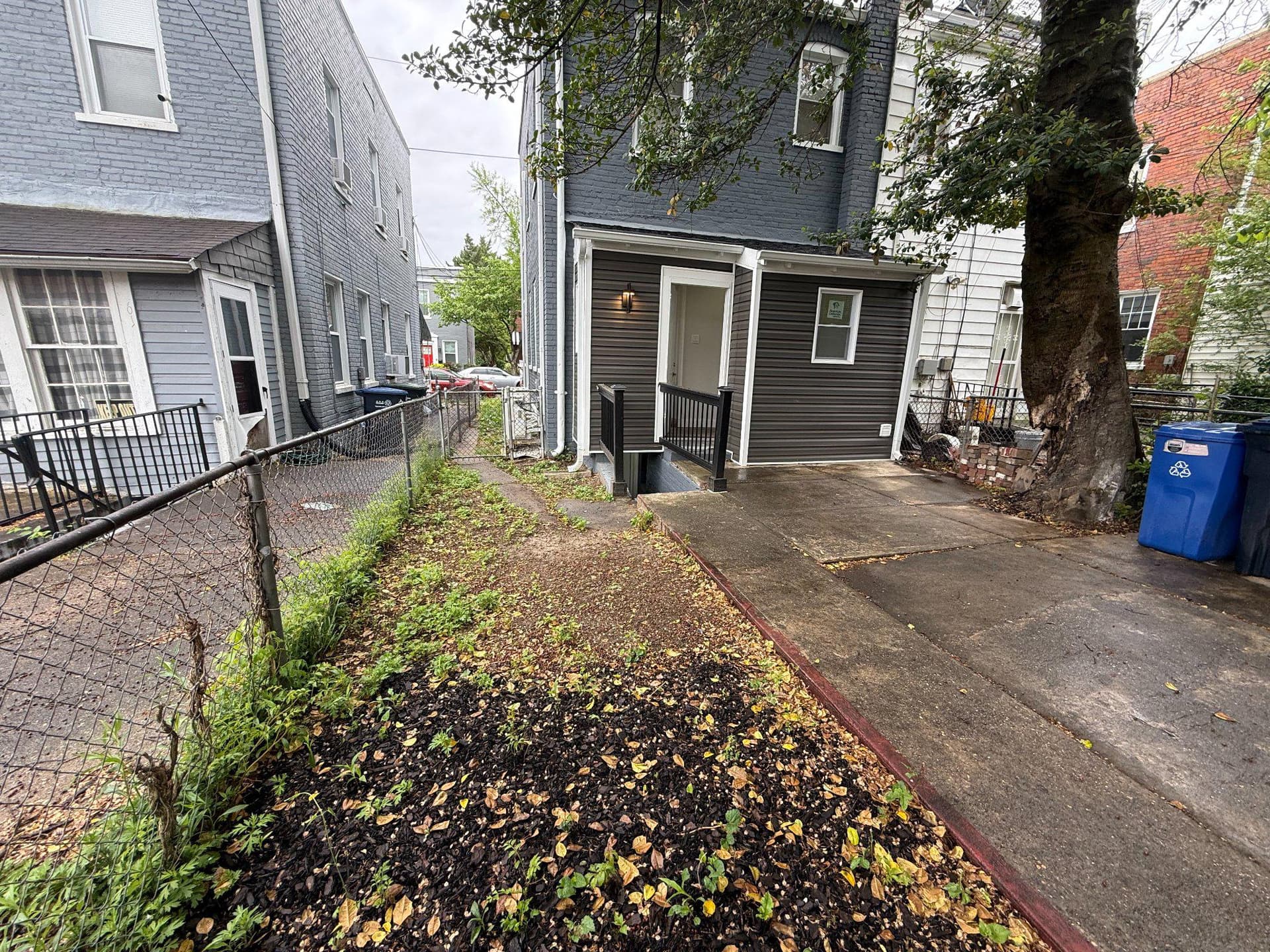 613 Roxboro Place NW photo 57