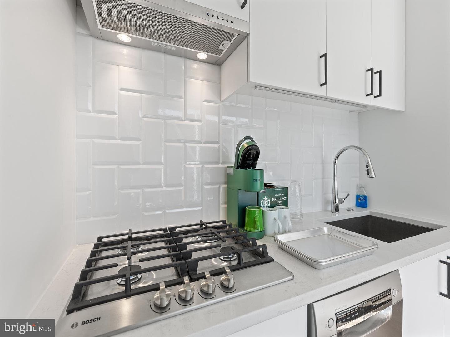 923 V Street NW #204 photo 4