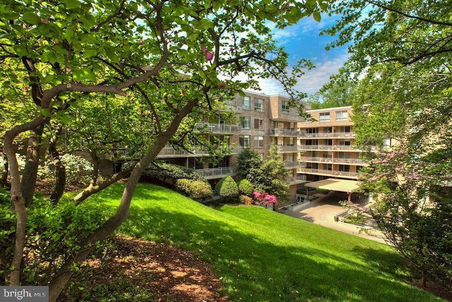 4100 Cathedral Avenue NW #717, Washington