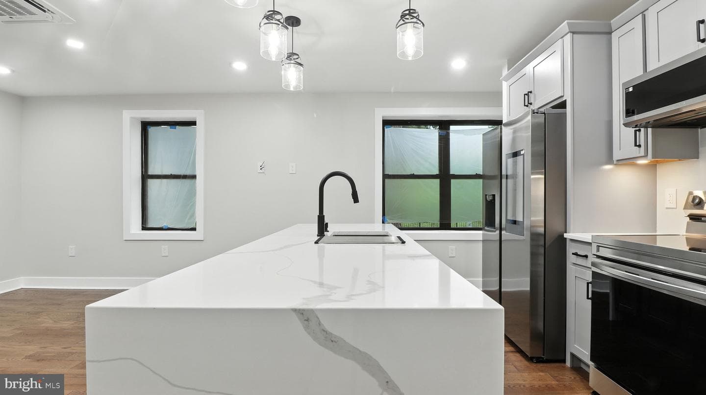 2256 High Street SE #1 photo 7