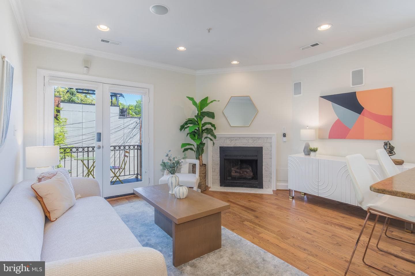 1116 C Street NE #202, Washington