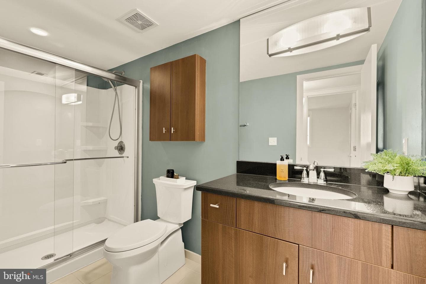 1423 Newton Street NW #204 photo 19