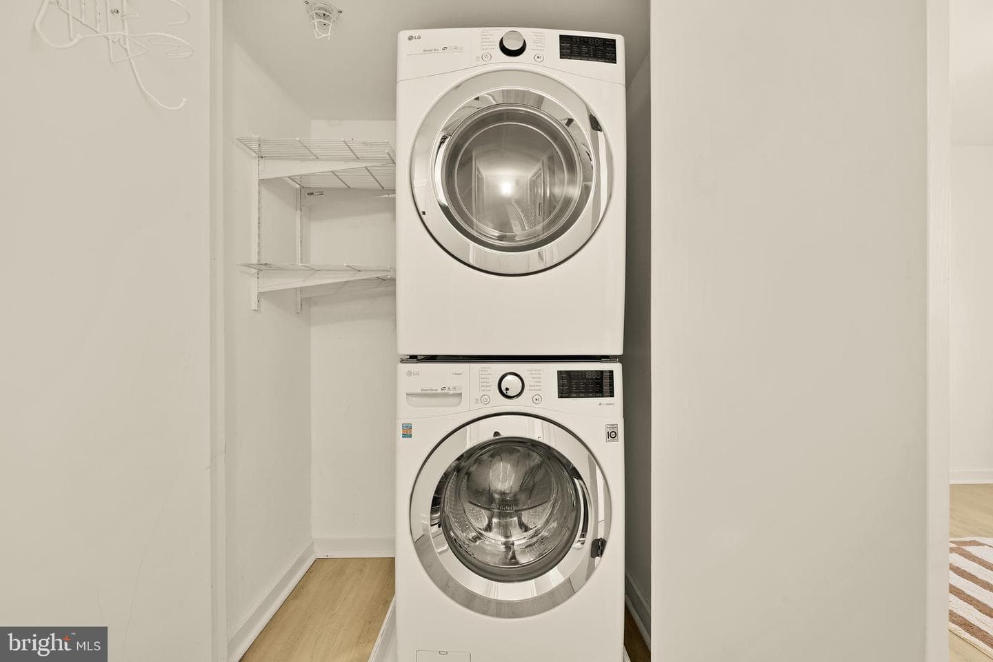 1423 Newton Street NW #204 photo 24