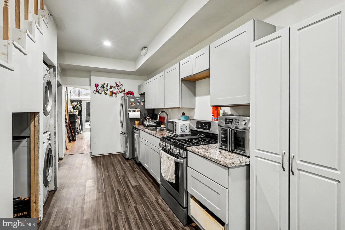 1224 Walter Street SE photo 8