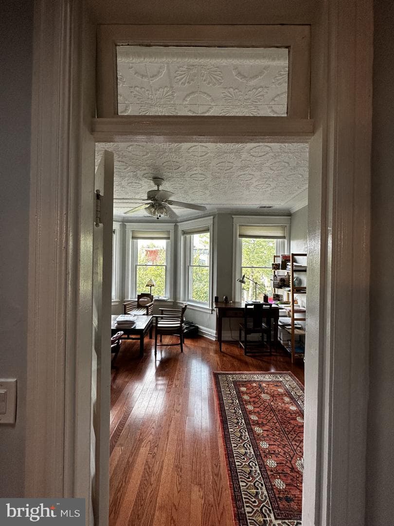 417 G Street NE photo 19