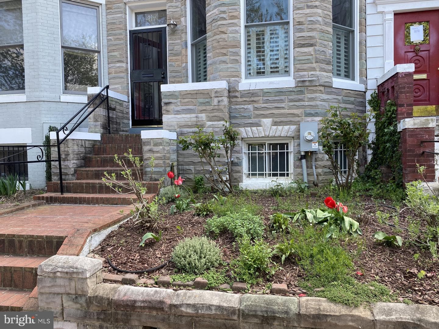 417 G Street NE photo 2