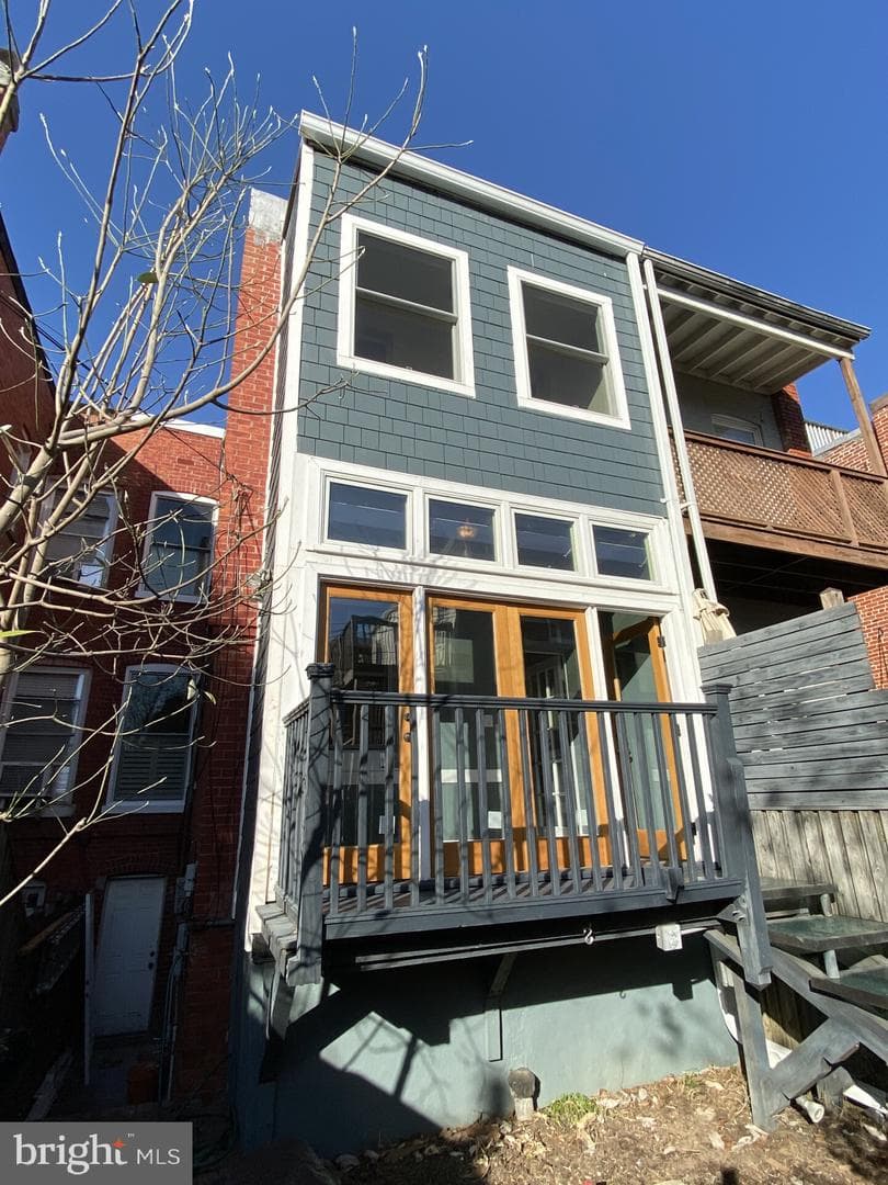 417 G Street NE photo 4