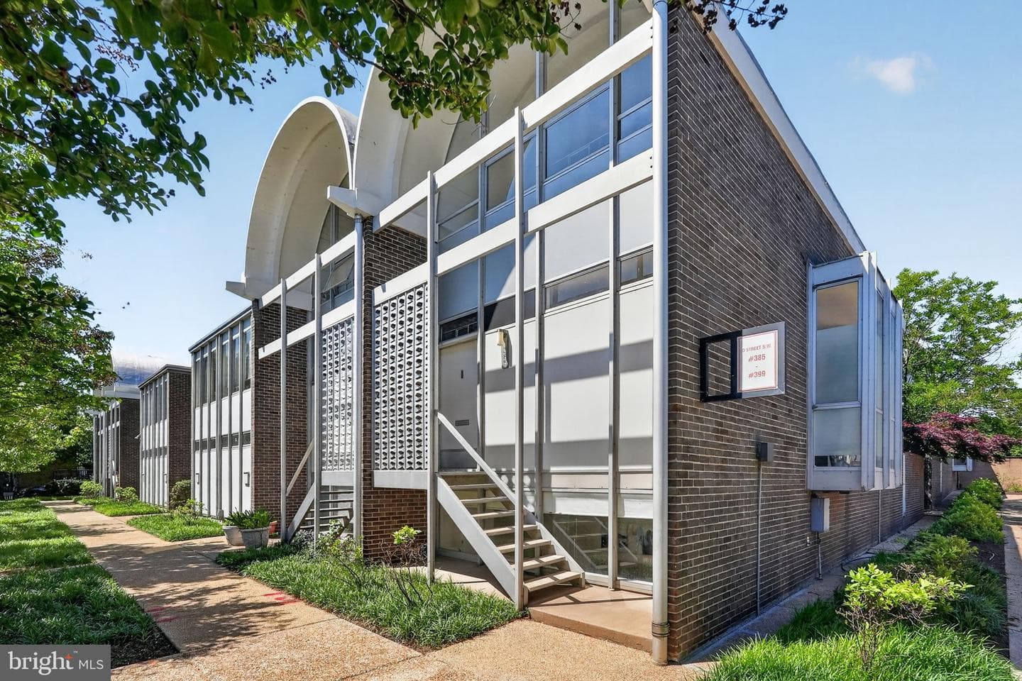 385 O Street SW photo 3