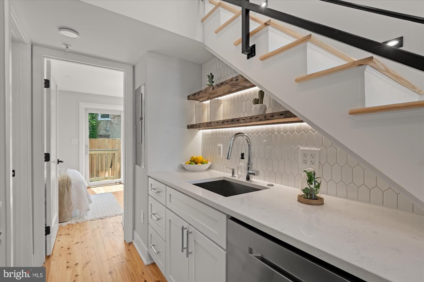 1417 Maryland Avenue NE #1 photo 11