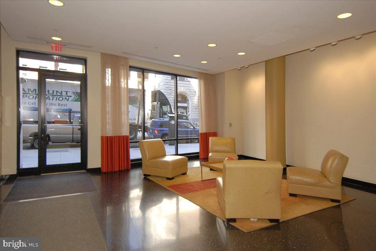 912 F Street NW #709 photo 22