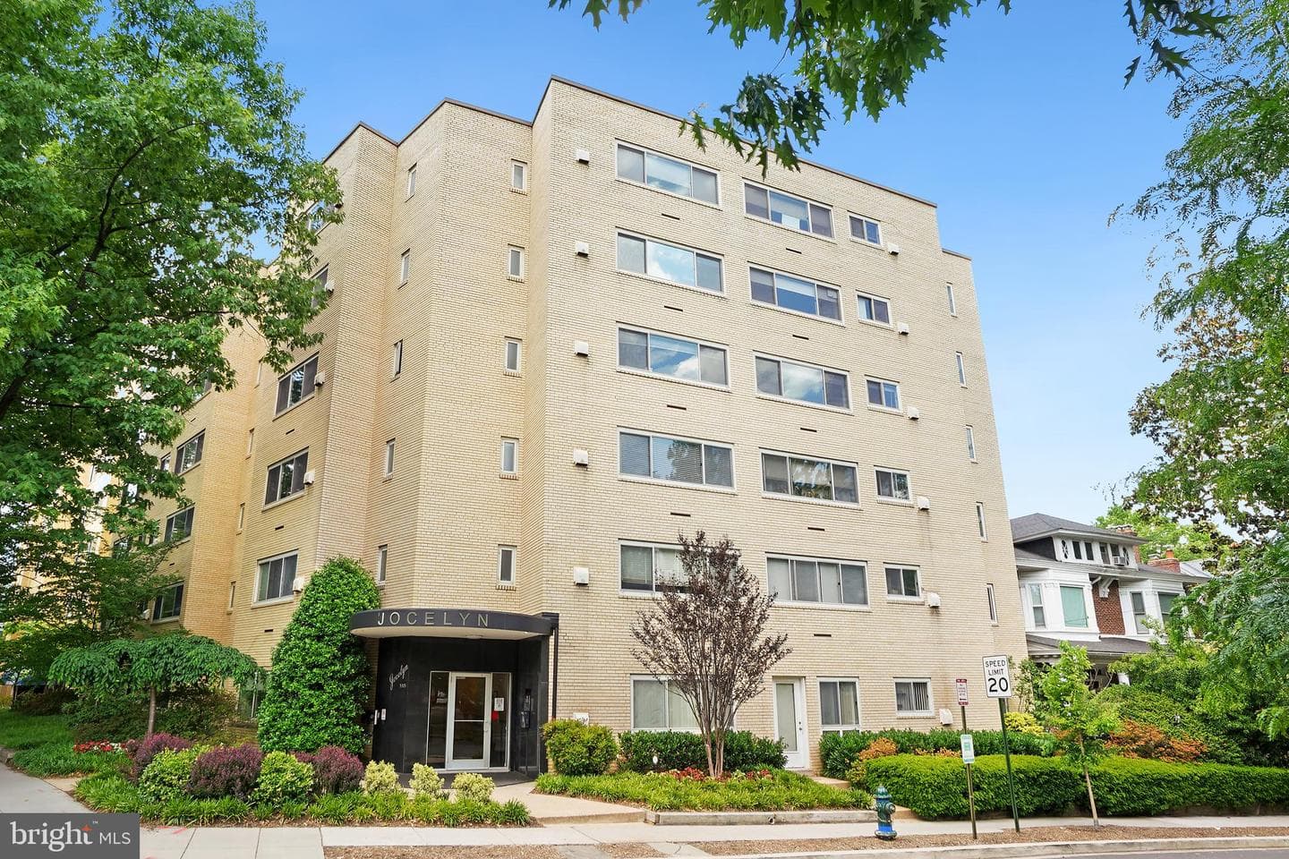 5315 Connecticut Avenue NW #102, Washington