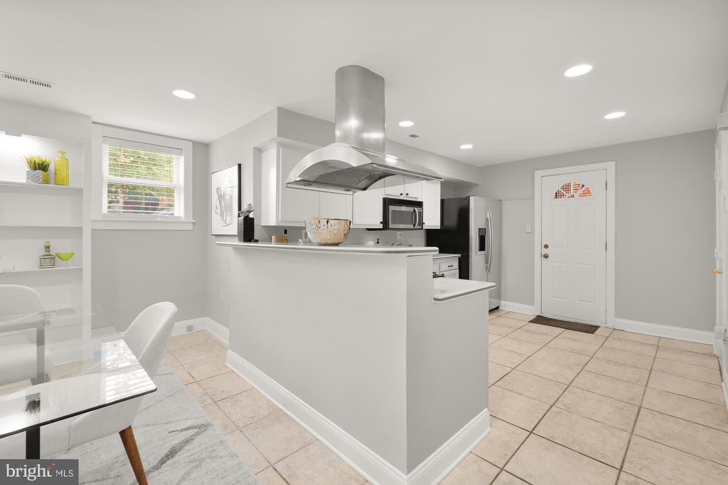 1819 1st Street NW #a photo 3