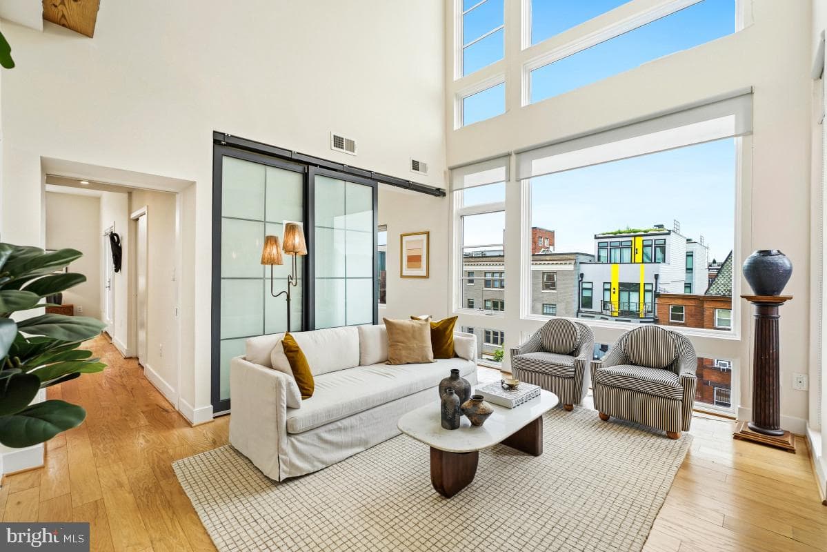 1443 Chapin Street NW #401 photo 17