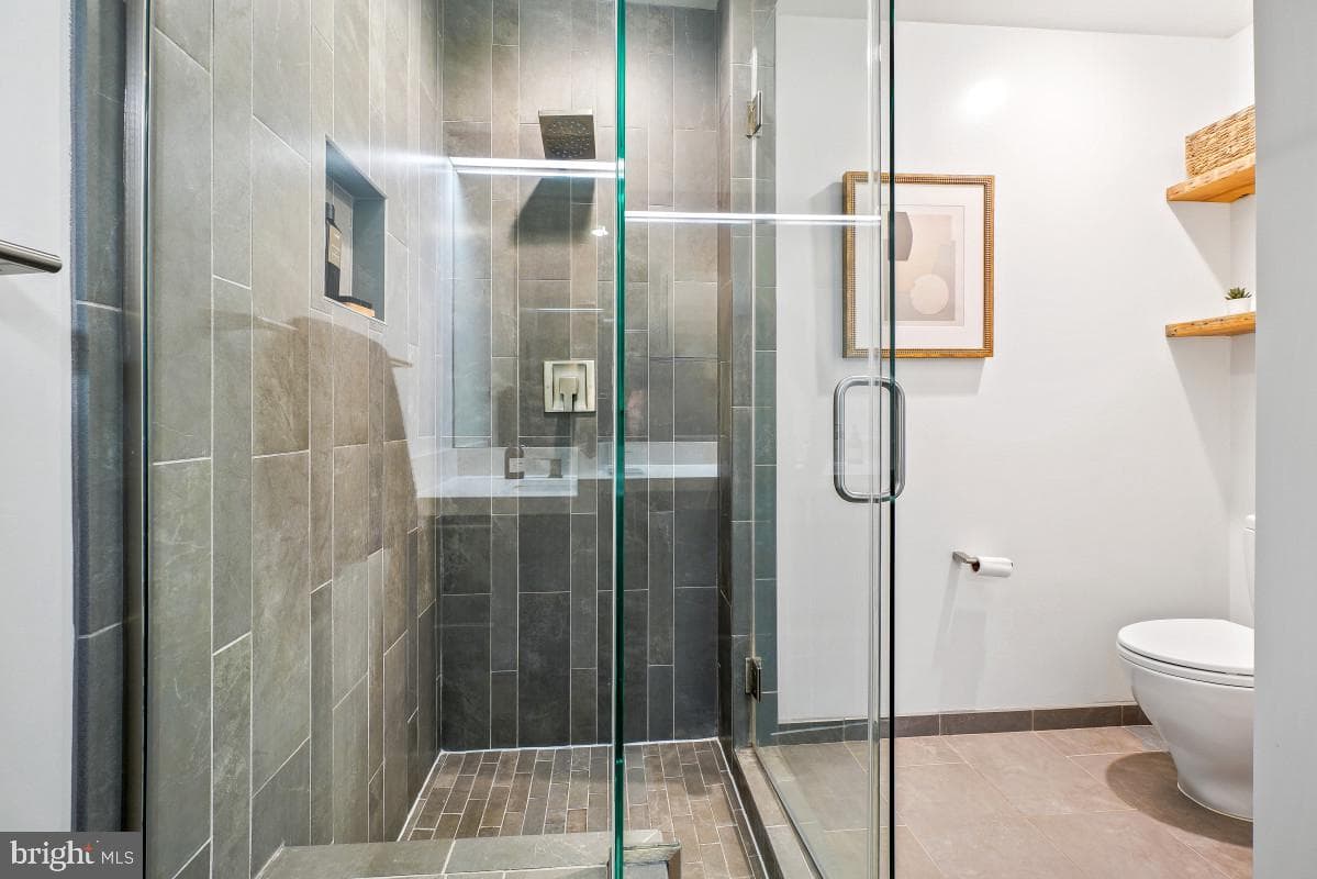 1443 Chapin Street NW #401 photo 27