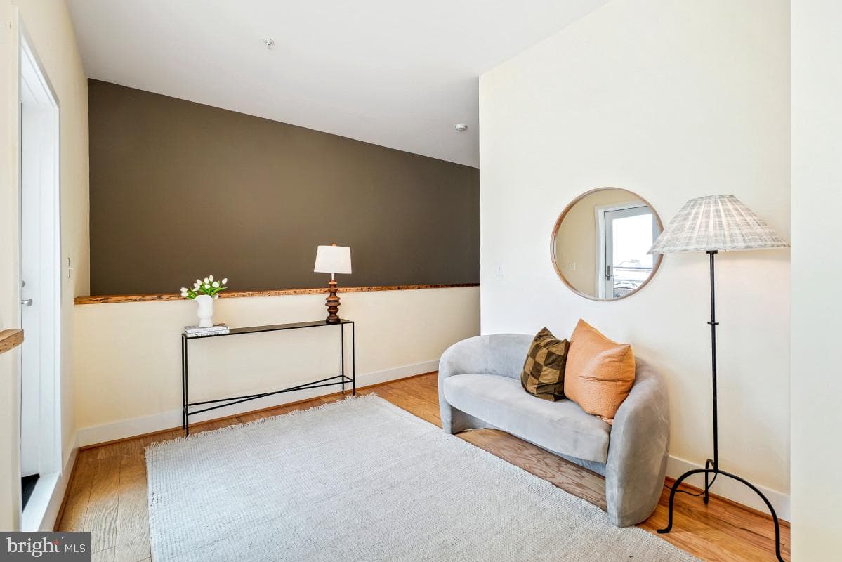1443 Chapin Street NW #401 photo 33