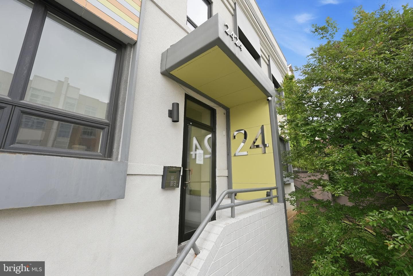 2424 17 Street NW #0101, Washington