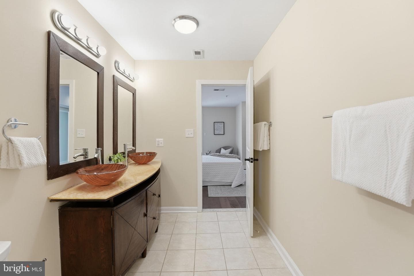 1917 2nd Street NE #301 photo 11