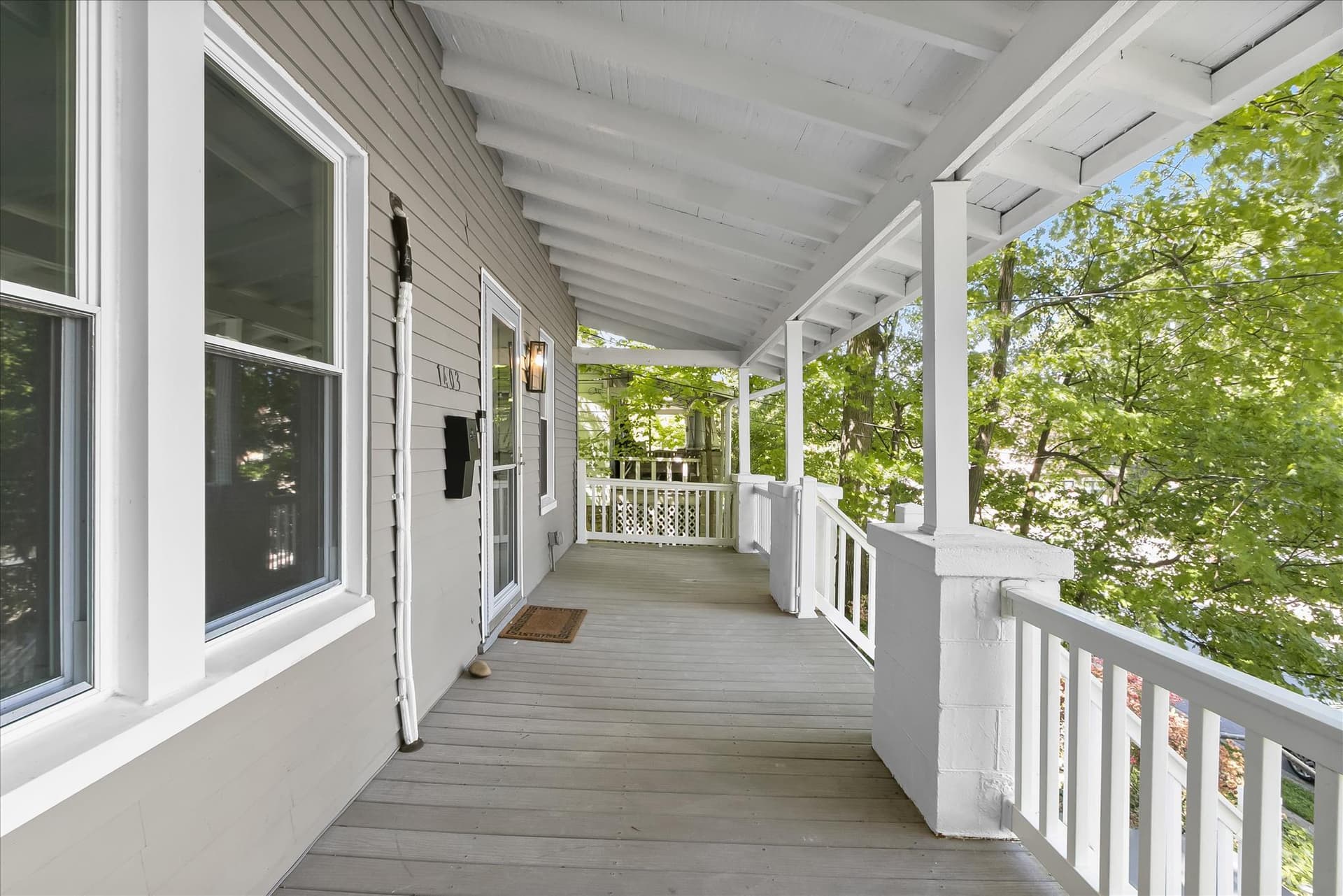 1403 Newton Street NE photo 4