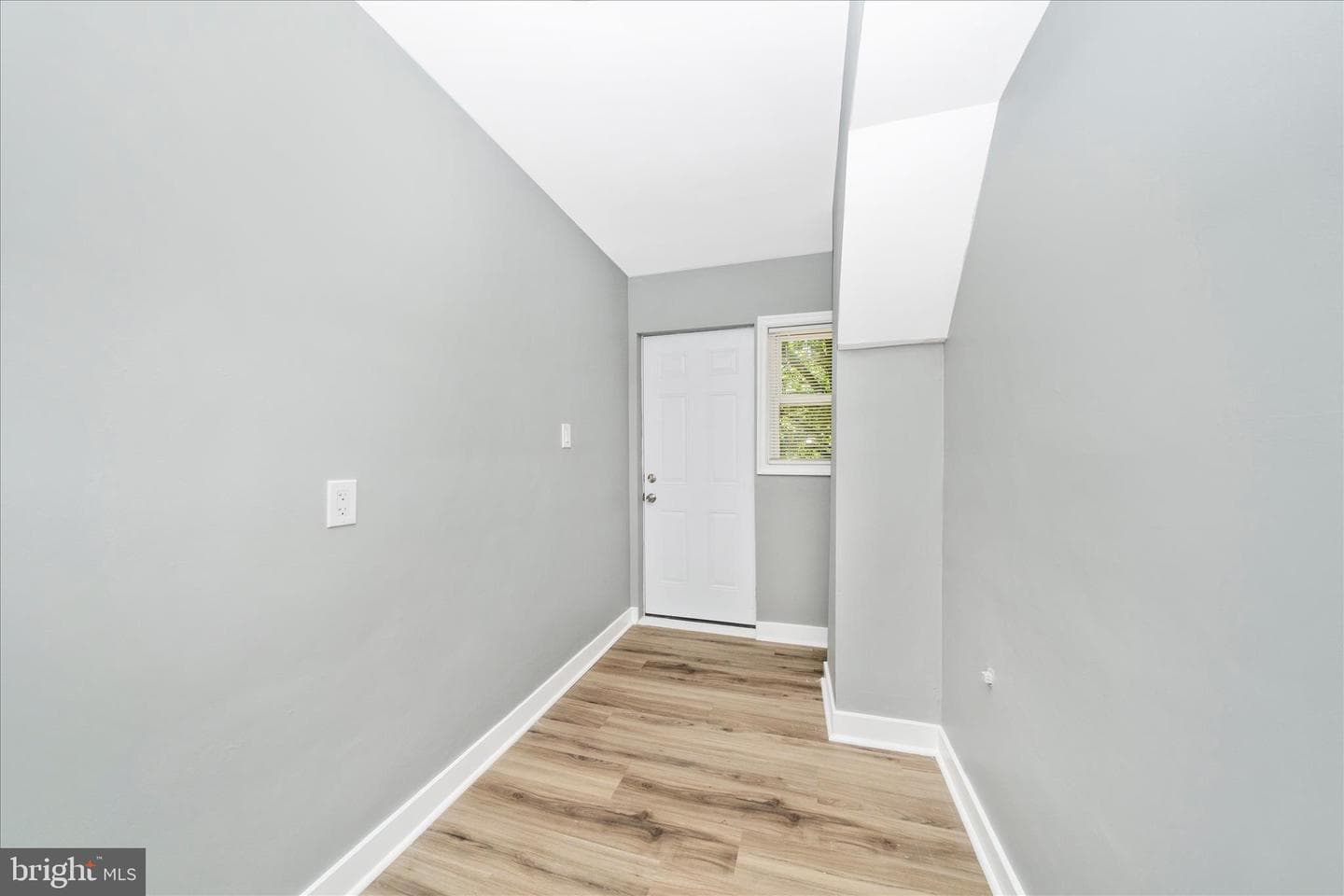5027 Benning Road SE photo 45