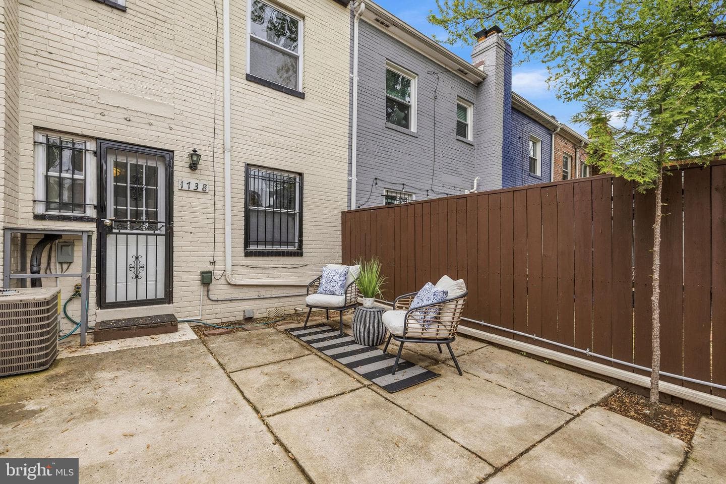 1738 Gales Street NE photo 27